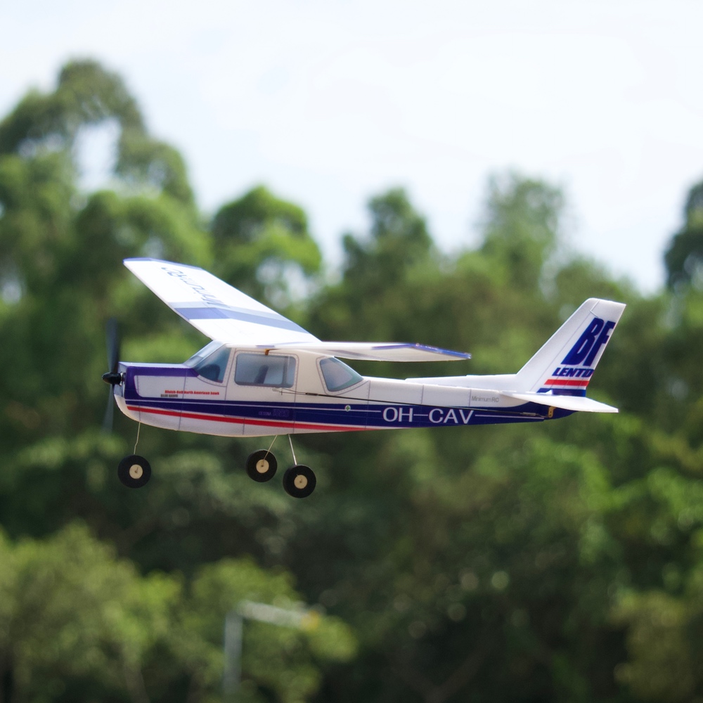 Kids Outdoor Kit - MinimumRC-Kit d'avion CessnaElement bleu pour enfants,